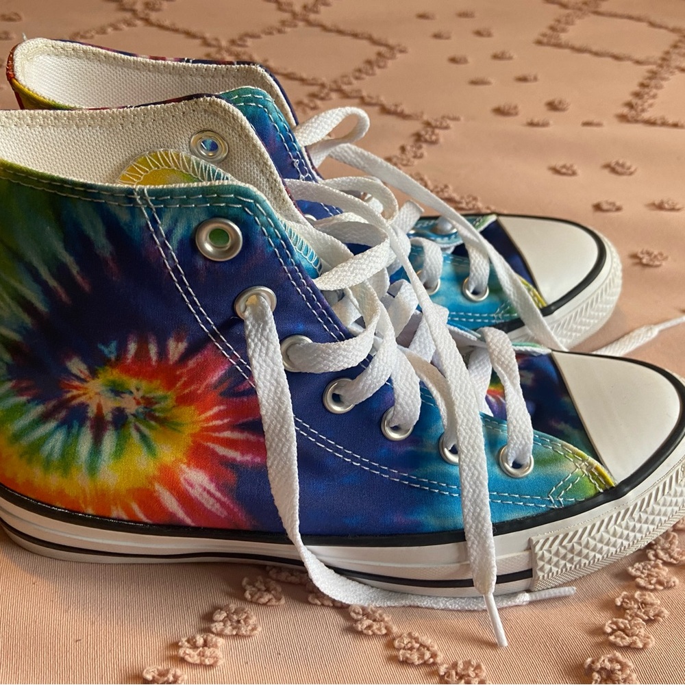 Converse Rainbow Tie dye